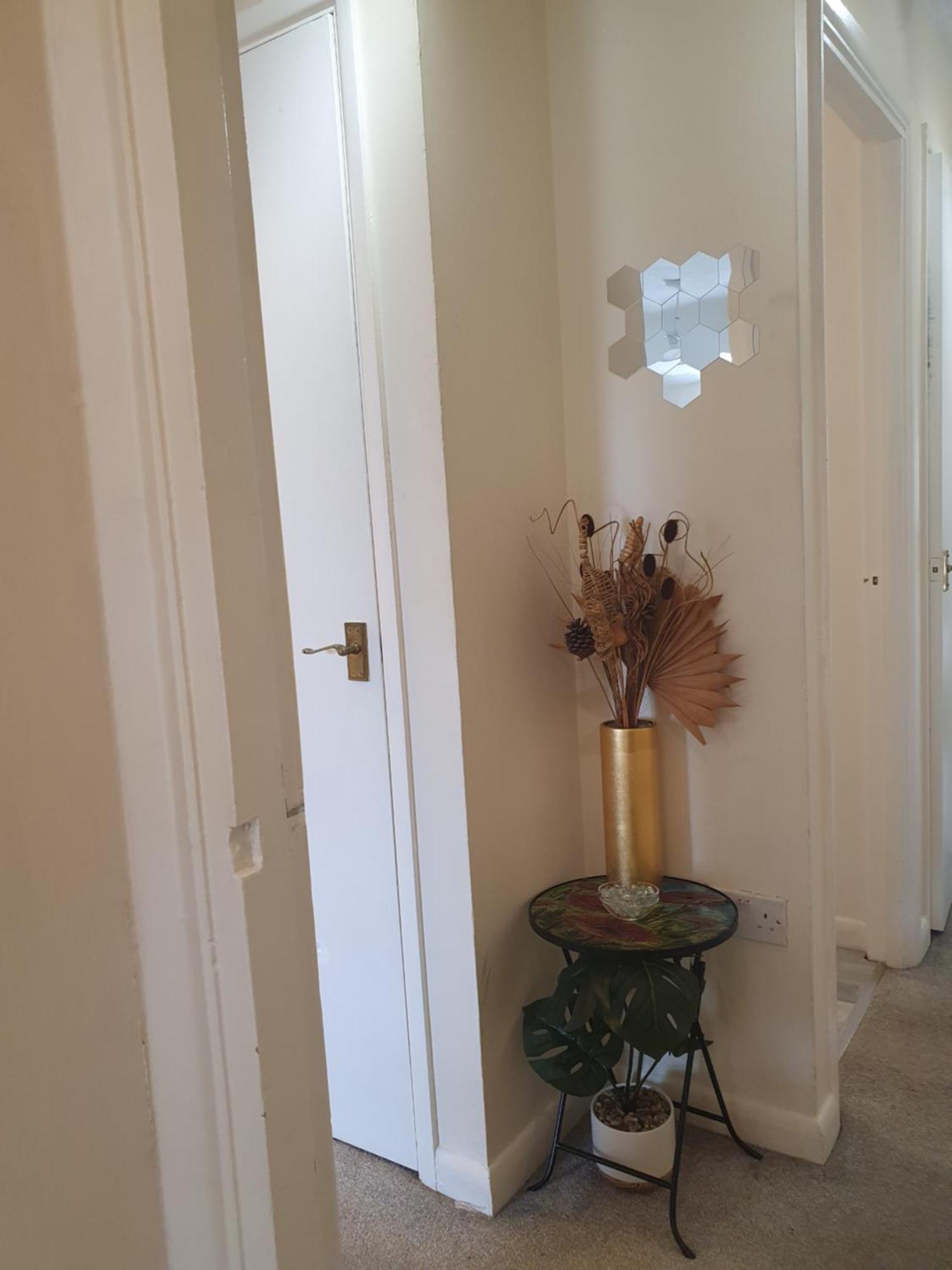 Lovely 1Bedrood Apartment Γκίλντφορντ Εξωτερικό φωτογραφία