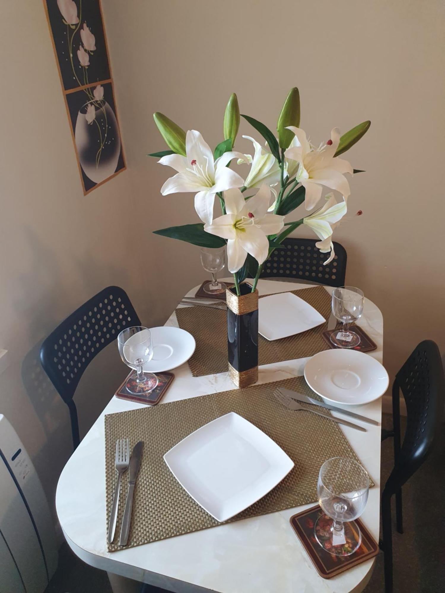 Lovely 1Bedrood Apartment Γκίλντφορντ Εξωτερικό φωτογραφία