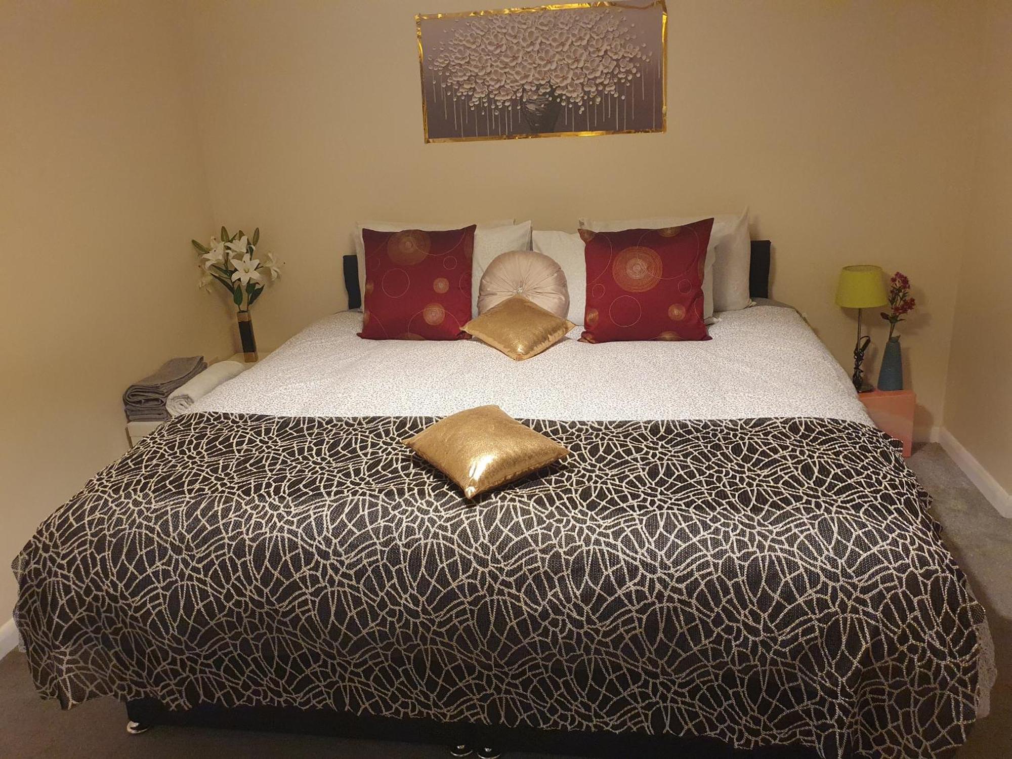 Lovely 1Bedrood Apartment Γκίλντφορντ Εξωτερικό φωτογραφία