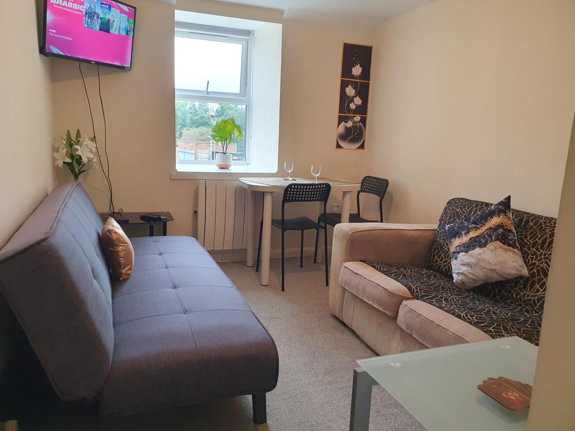 Lovely 1Bedrood Apartment Γκίλντφορντ Εξωτερικό φωτογραφία